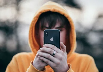 Da ostentação ao endividamento: novas conversas sobre dinheiro nas redes