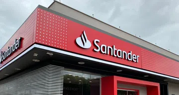 Santander (SANB11) apagado? Lucro da próxima quarta-feira pode surpreender